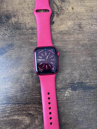 Продам Apple Watch 8 красные