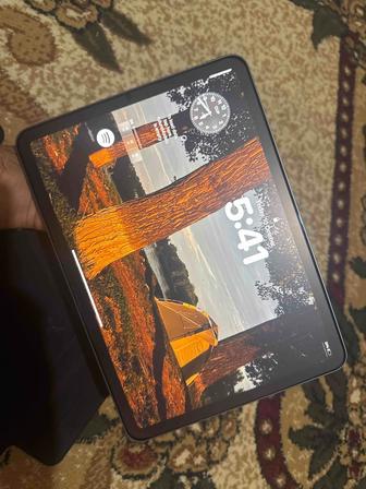 Ipad air 5 с Apple pencil