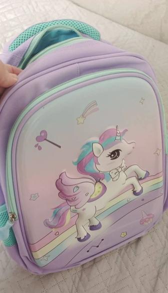 Продам школьный рюкзак