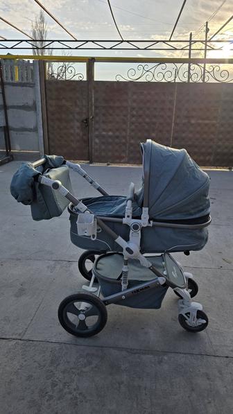 Детская коляска