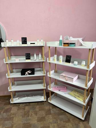 Продам стеллажи