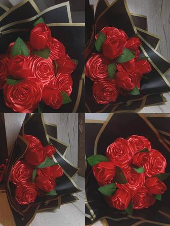 Букеты из атласных роз