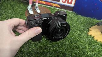 Sony a6000 в хорошем состоянии