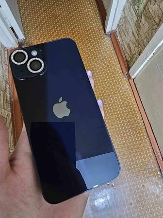 Продам iPhone 14 с гарантией