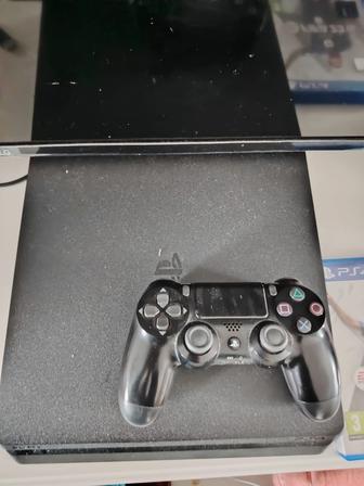 Продам приставку ps4