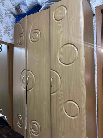 продам шкаф дешево