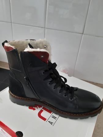 Продам сапоги