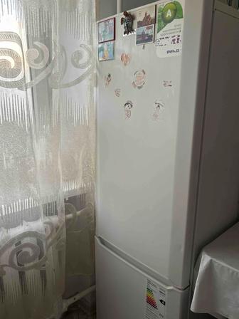 Продается холодильник