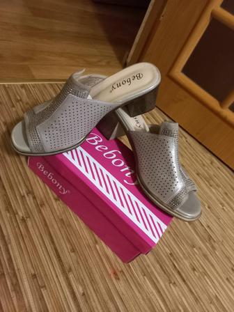 Продам летние босоножки