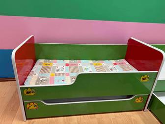 Двухъярусная кровать детский