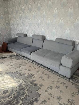Срочно продам диван