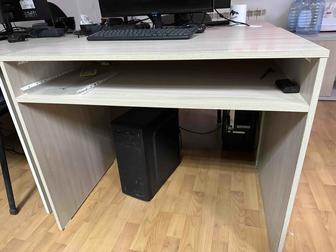 Продам рабочие столы