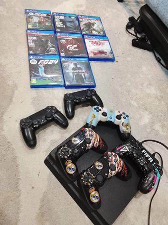 Продаю пс 4 с играми и с сумкой от пс 5