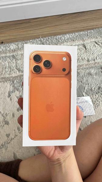 Продам айфон 17 Pro XR