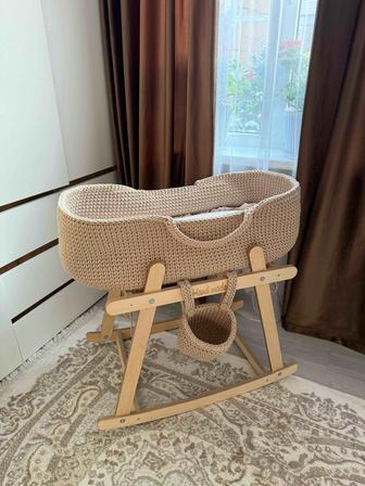 Вязаная люлька