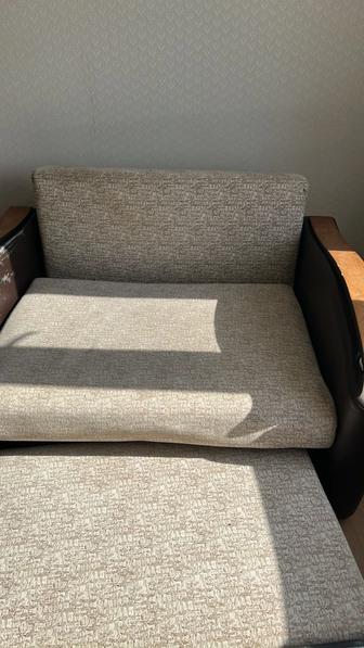 Диван и кресло