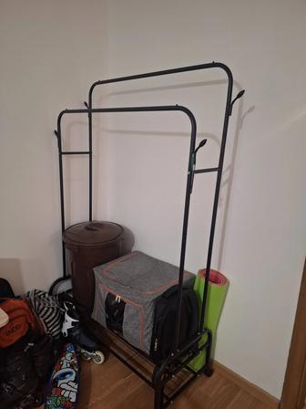 Вешалка напольная