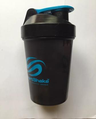 Шейкер SmartShake 20 oz (600 ml)