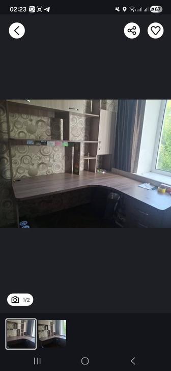 Продам компьютерный стол