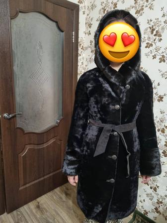Продаю мутоновую шубу