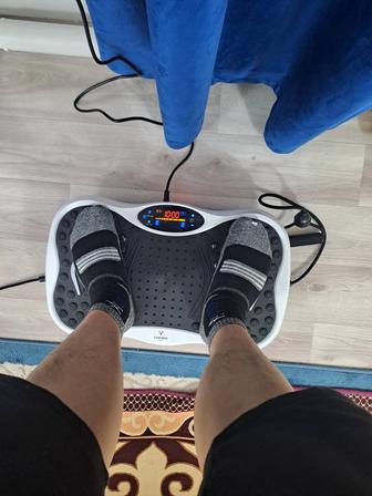 Продам Виброплатформу Yunteko