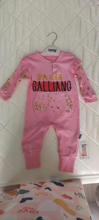 Продам комбинезон тонкий 3-6 мес