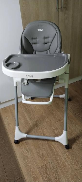 Детский стульчик для кормления