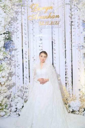 Платье свадебное