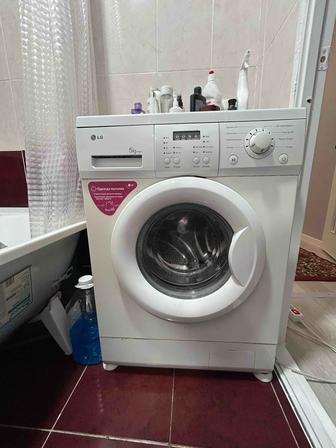 Продам стиральную машину