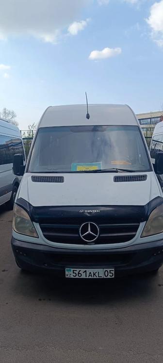 Пассажирские перевозки на комфортабельном автобусе Mercedes Sprinter 18 мес