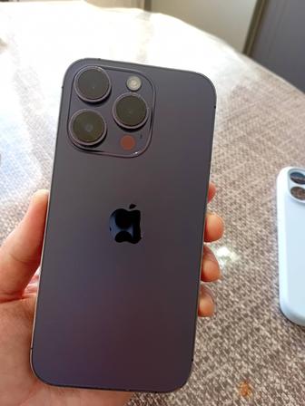 Продам айфон 14 про
