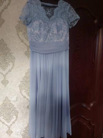 Продам платье б/у