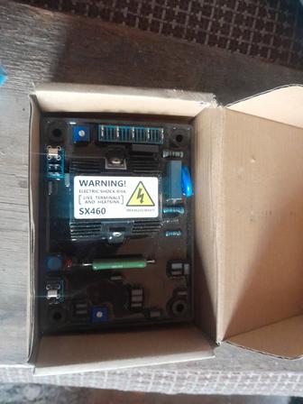 Регулятор напряжении