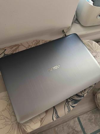 Подам ноутбук Asus