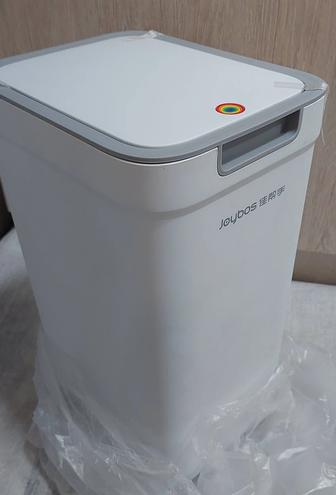 Срочно продам мусорное ведро