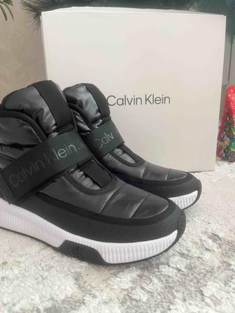 Кроссовки зимние