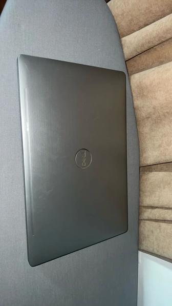 Dell latitude 5511 ноутбук