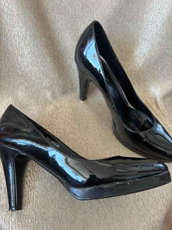 Женские туфли