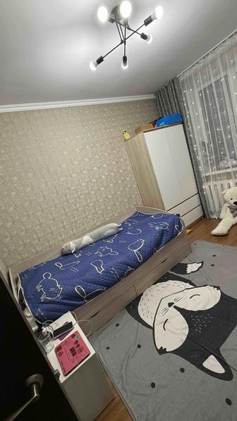 Продам кровать 200 на 90