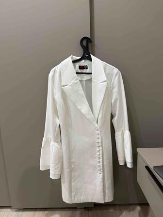 Платье из Lamoda новое