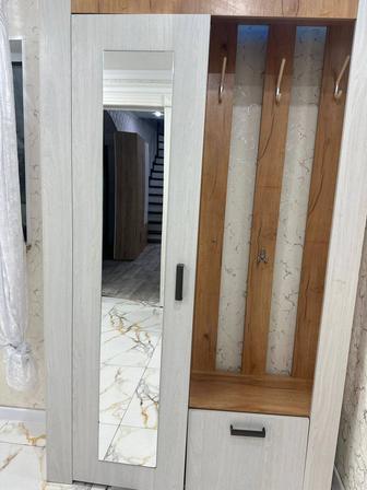 Прихожая шкаф