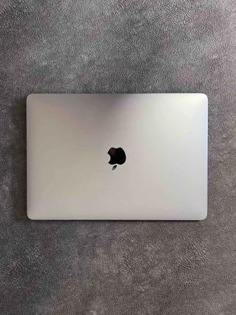 MacBook Pro 13 M1 8/256GB