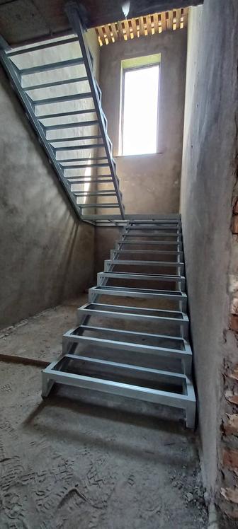 Каркас Лестница