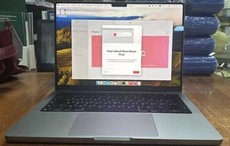 Apple MacBook Pro M1 2021