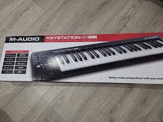 Продам новую midi клавиатуру Keystation 49