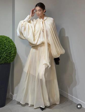 Вечернее платье