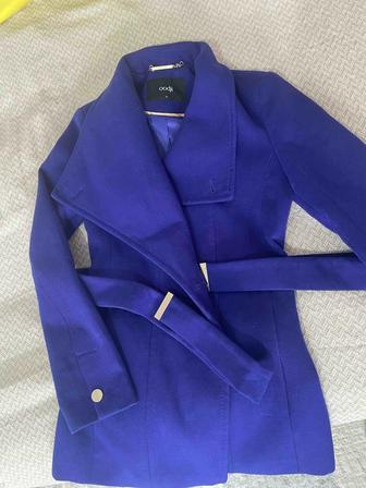 Продаю женское пальто oodji