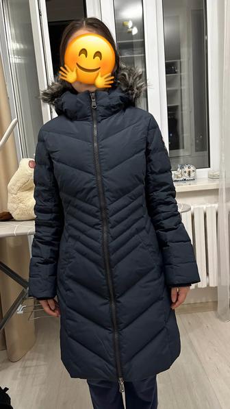 Продам пуховик женский Canada Goose