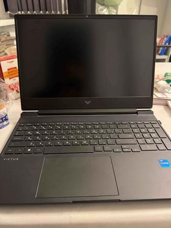 игровой ноутбук HP victus 15,6