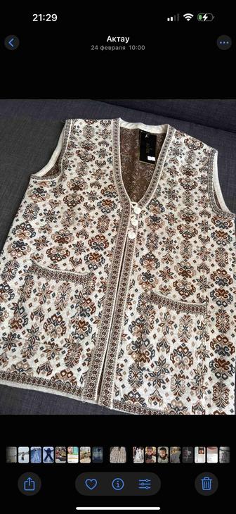 Шерстеная желетка